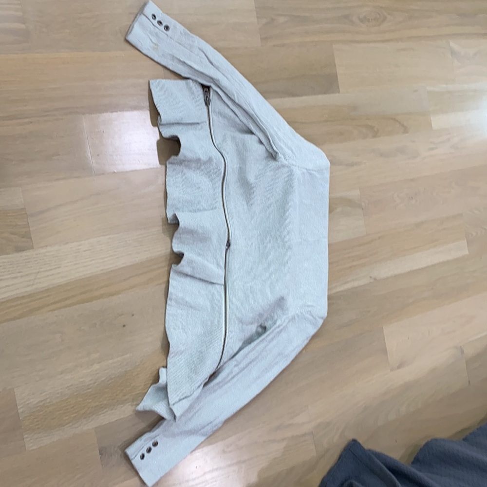 Jacket - Picture 3 of 3